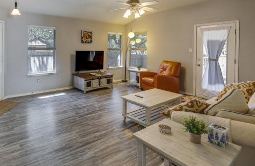 Park Ridge House | Ideally Located Austin Home with Fenced-In Yard!