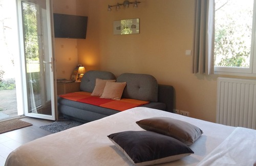Pessac House | ideally located to visit Bordeaux and its region