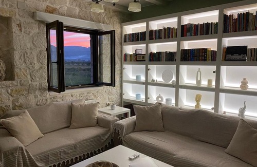 Kalpaki Villa | Idothea Stone Villa