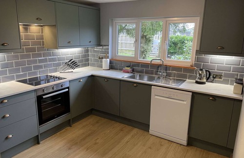 Challock Cottage | Idylic country cottage with hot tub on private estate