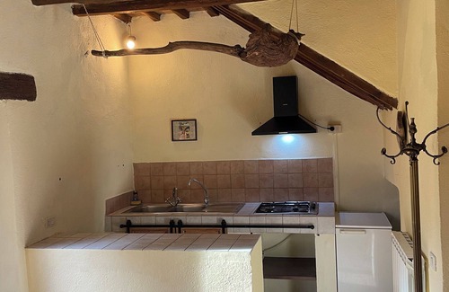 Sovicille Apartment | Idyllic apartment farmstead hidden in a Tuscan valley located 15min. from Siena