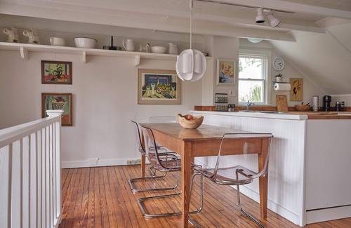 Baptistown Cottage | Idyllic Cottage in picturesque setting, minutes from Frenchtown!