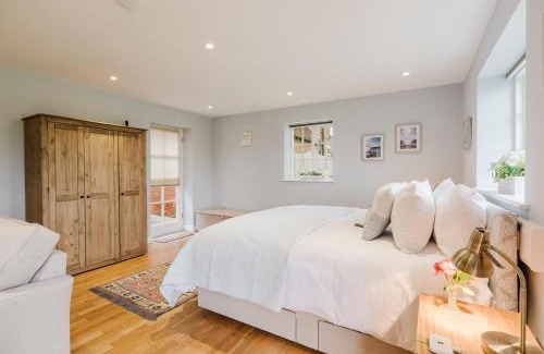 Birlingham Apartment | Idyllic Countryside Cottage in Worcestershire