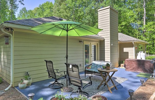 Lake Oconee House | Idyllic Eatonton House with Patio and Lake Access!