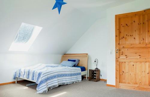 Platschow House | Idyllic Home Between Fields And Elbe Dyke