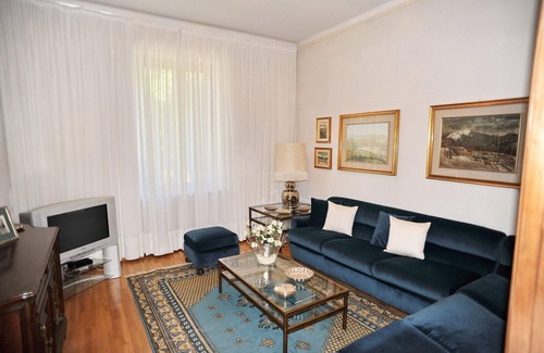 Cassano Valcuvia Apartment | Idyllic located 3½-room apartment with 2 bathrooms, garden and balcony