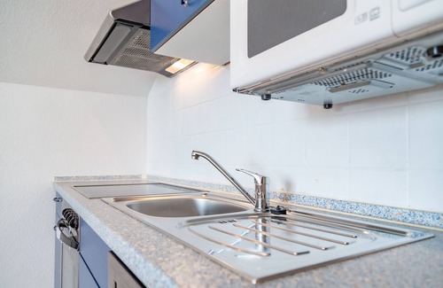 Iphofen Apartment | Idyllic location, just a few steps from the swimming pool + the old town