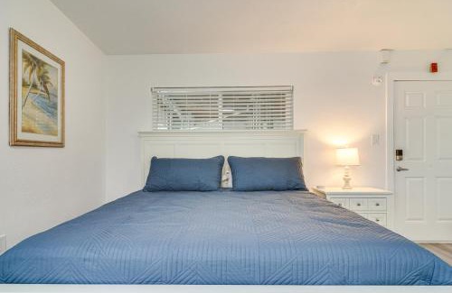 Pass-a-Grille Historic District Apartment | Idyllic Pass-A-Grille Studio - Walk to the Beach!