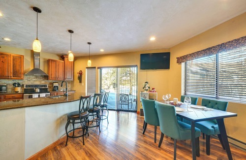 Hidden Valley Condo | Idyllic Somerset Condo: Ski, Hike & Relax!