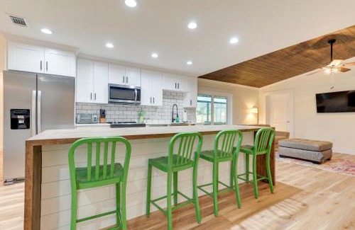 Greater Northdale House | Idyllic Tampa Home with Private Pool 11 Mi to Beach