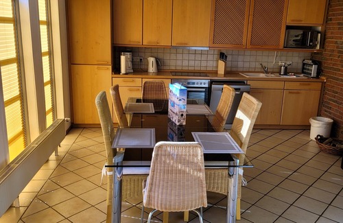 Schnellmark House | Idyllically situated house by the forest. Near the beach, Eckernförde, parking lots, pets