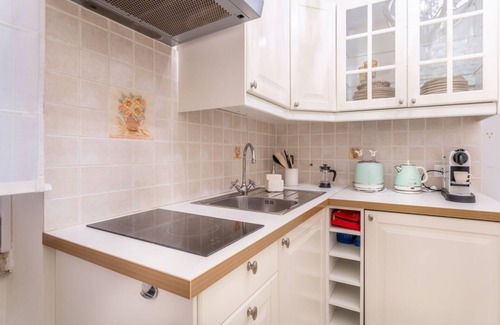 Rione XIV Borgo Apartment | iFlat | Comfy apt a few steps from the Vatican