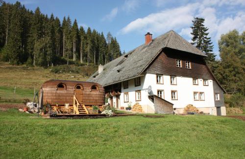 Voehrenbach House | Igluhut Tiny House Winterberghof