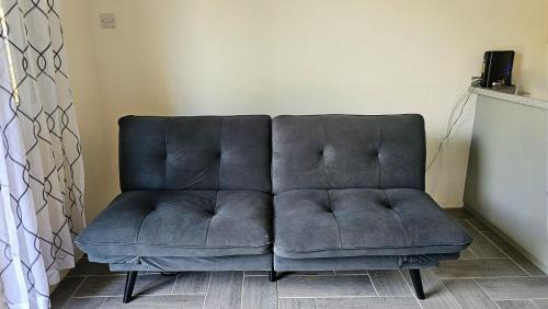 Hillsborough Apartment | Ihola's Nest