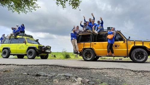 Banyuwangi House | Ijen Miner Family Homestay