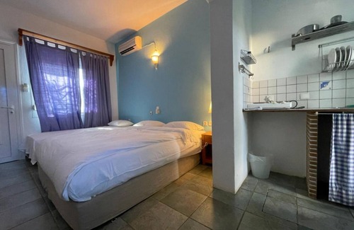 Steni Vala House | Ikion
