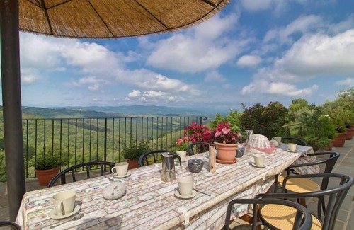 Civitella in Val di Chiana House | Il Borgo di Gebbia by Interhome