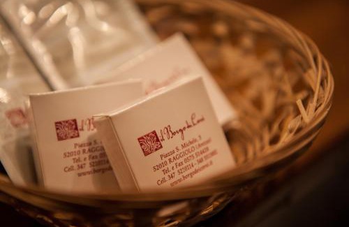 Raggiolo House | Il Borgo Dei Corsi - Charming Holiday Apartments