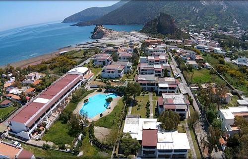 Vulcano Porto Bed & Breakfast | Il Caimano B & B, con piscina dall'11 Luglio al 31 Agosto