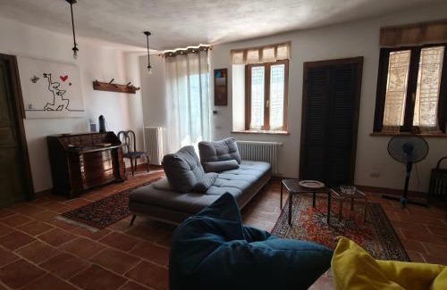 Camagna Monferrato House | Il CHIOSTRO oasi di pace con antica cantina nel cuore del Monferrato Unesco