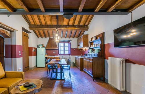 Gaiole in Chianti Apartment | Il Cinghiale by Interhome