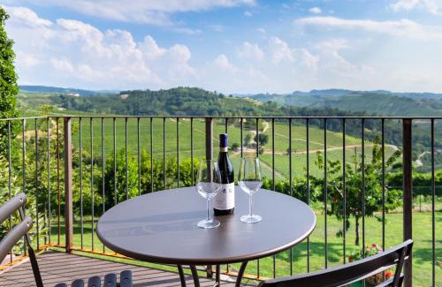 Diano d'Alba House | Il Cortile Suites