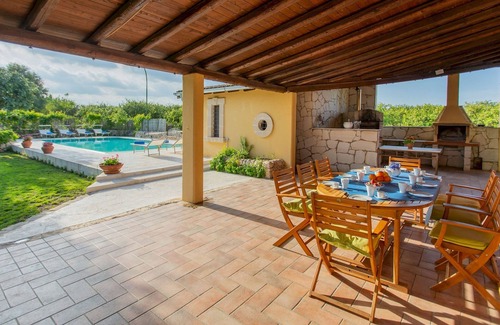 Ispica Villa | Il Giardino Dei Limoni 8, Emma Villas