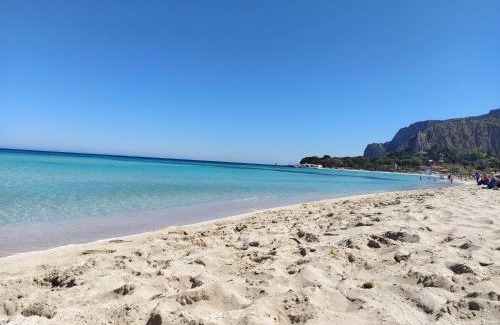 Mondello House | Il Giardino di Lia