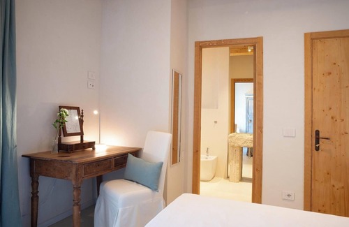Casabianca di Fermo House | Il Leccio - One Bedroom Guest House, Sleeps 3