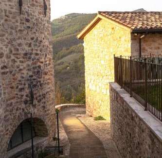 Sellano House | IL MORO sulla via del Ponte