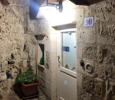 Sasso Barisano House | Il Nido dello Striscignl