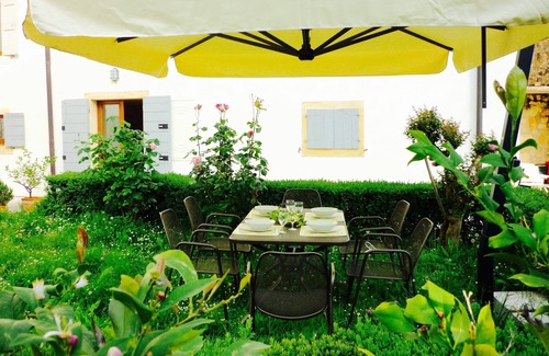 Colognola ai Colli Condo | Il Nido, Old Venetian Villa with pool, in quiet art tourist area