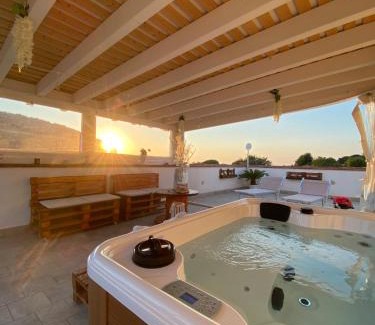 Capaci Apartment | il tramonto