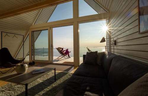 Sermersooq Cabin | Ilimanaq Lodge - World of Greenland - 1 hour boat trip from Ilulissat