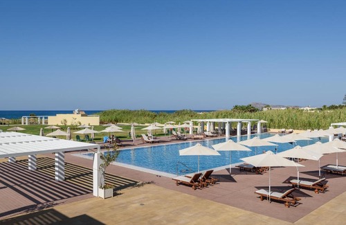 Pyrgos Psilonerou Hotel | Ilion Beach Hotel