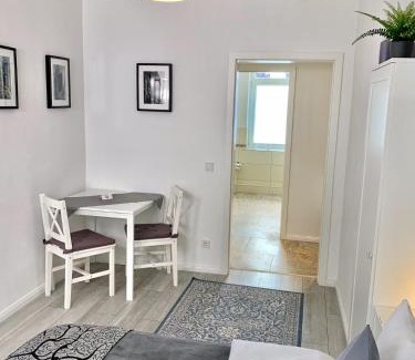 Linz am Rhein Apartment | Im kleinen Stil ll
