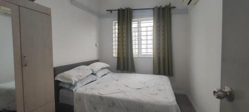 Kuala Lumpur Apartment | Ima Homestay Residensi Rampai ll