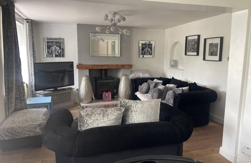 Bridgnorth House | Immaculate 3-bed House in Bridgnorth