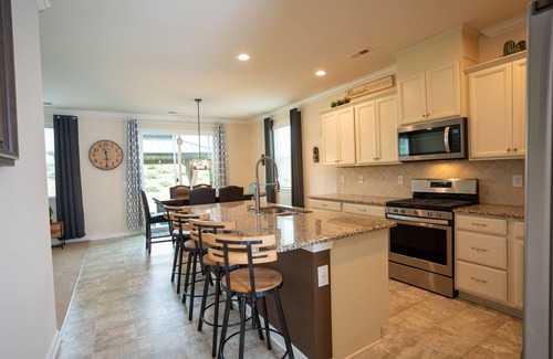 Bowling Green House | Immaculate home very spacious beautiful neighborhood.