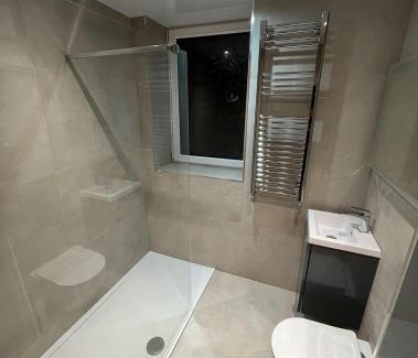 Shawforth House | Immaculate whole house Sleeps 4