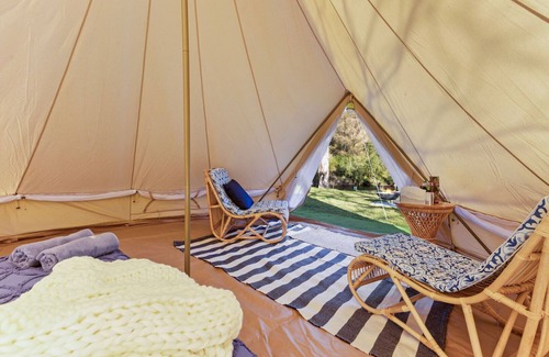 Dargo House | Immerse yourself in the serenity of a secluded retreat