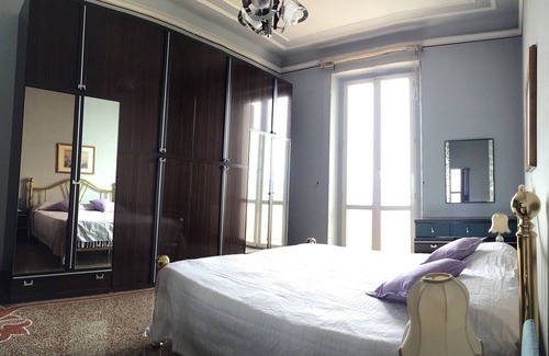 Pegli Condo | Impassable view on the sea