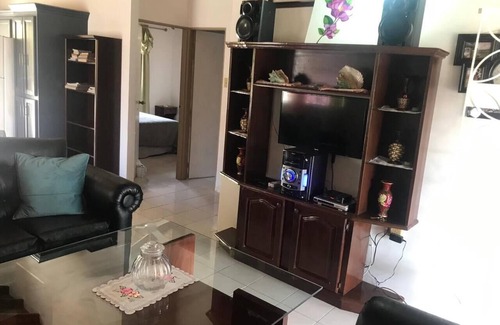 Rhyne Park Village House | Impeccable 2-Bed House in Montego Bay