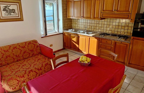 Finale Ligure Apartment | In an olive grove with stunning sea views