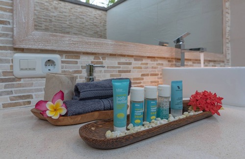 Banjartegehe Resort | In Balance Resort - Pool View Villa 4