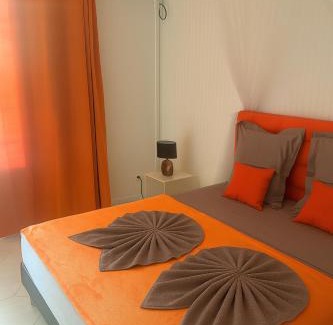 Port-Louis Apartment | In Front of Anse Souffleur