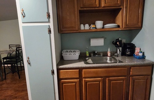 Hartford Apartment | In Law apt minutes from Downtown Hartford