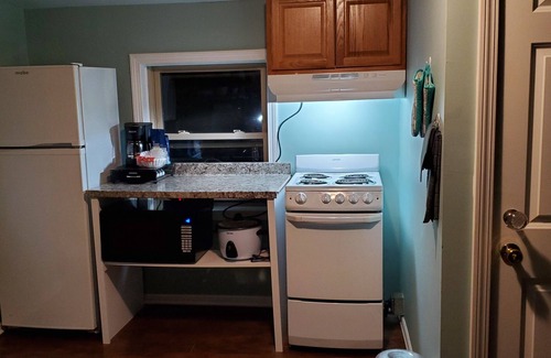 Hartford Apartment | In Law apt minutes from Downtown Hartford