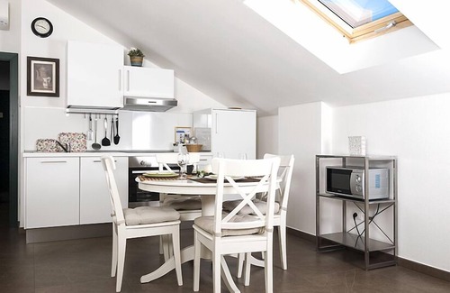 Chiavari Apartment | In Piazzetta dei Pescatori in Ancient House Gotuzzo apartment, 'La Goulette'.