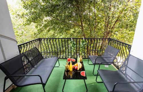 Turanj Apartment | IN Santini